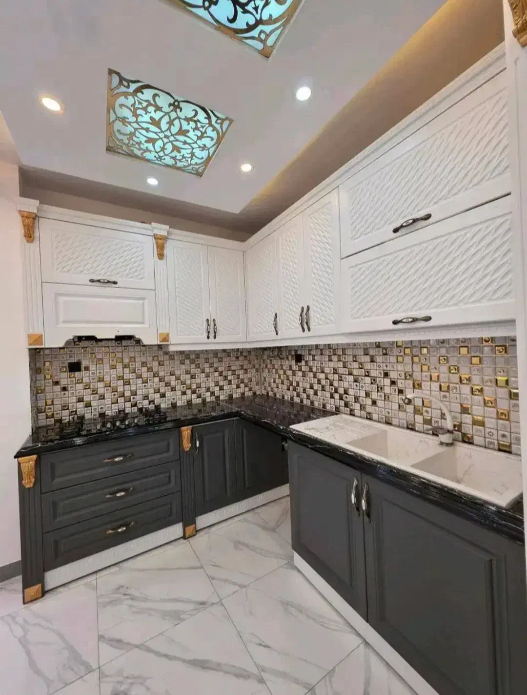 79متری دوخوابه لوکس|فروش آپارتمان|هشتگرد, شهرک پامچال|دیوار