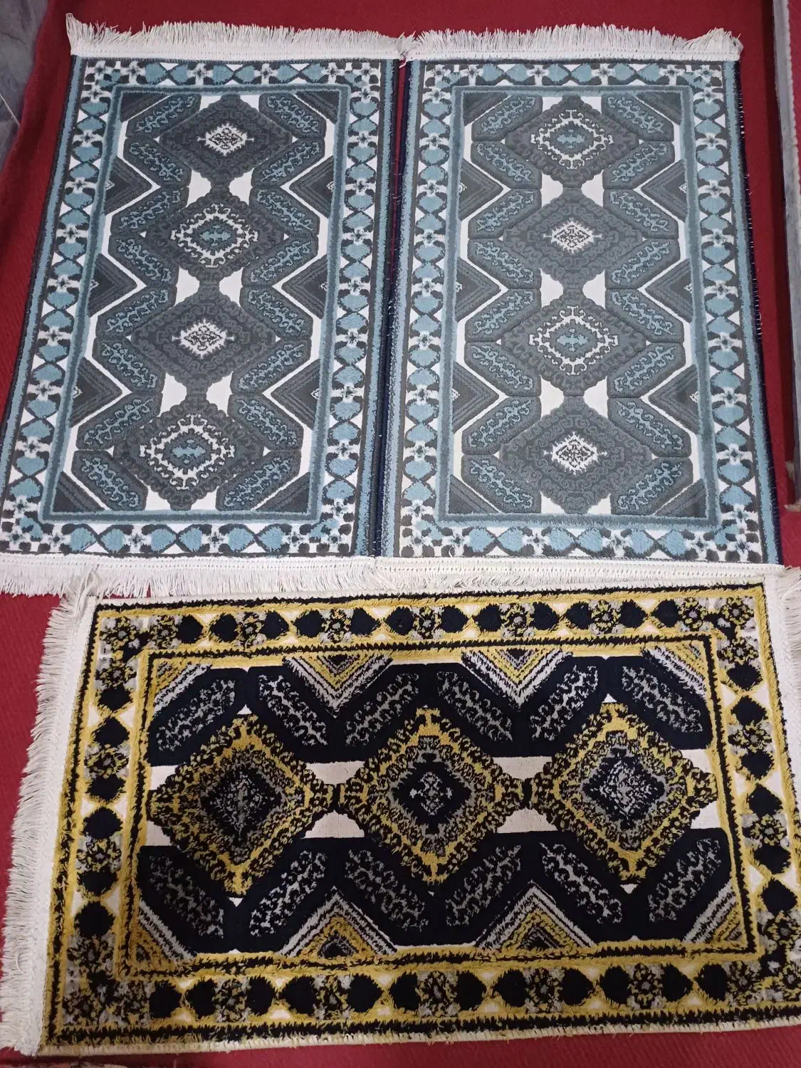 ۳ عدد پادری|پادری|بروجرد, |دیوار