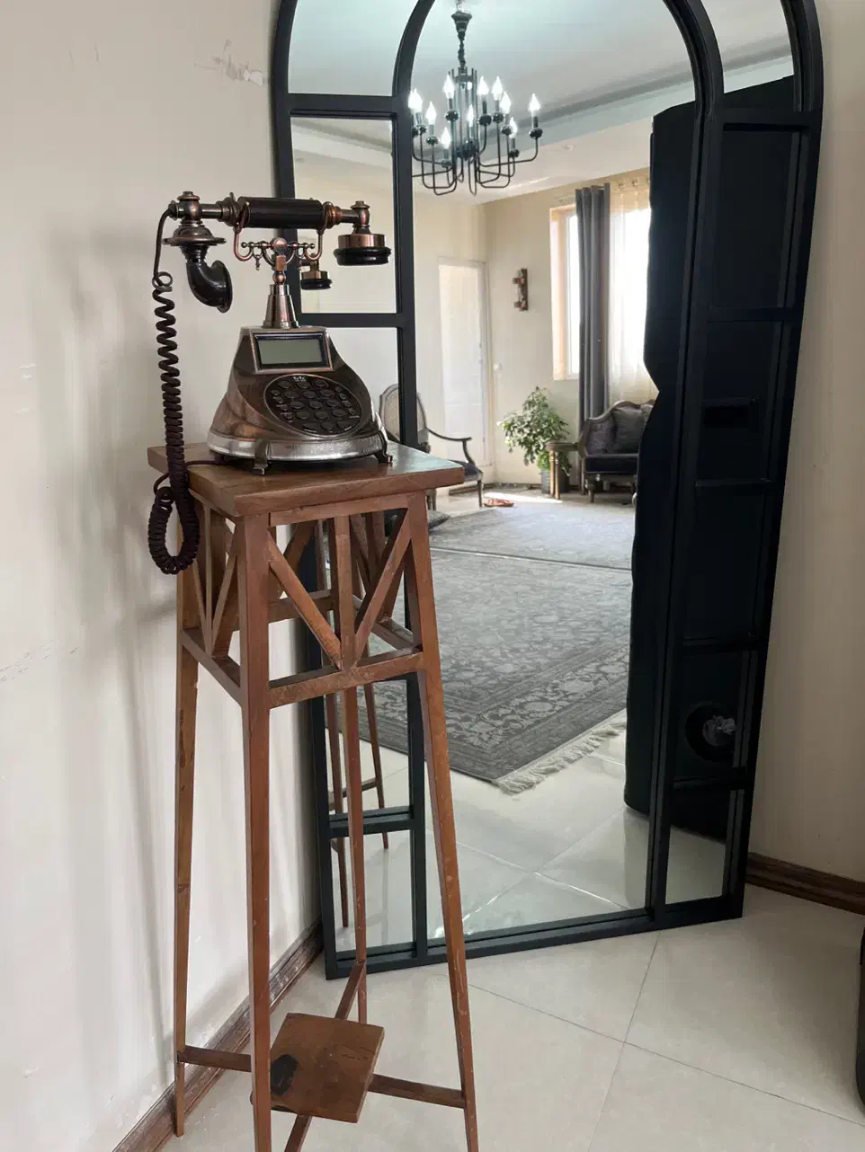 تلفنو میز تلفن باهم|میز تلفن|کرج, دولت‌آباد|دیوار