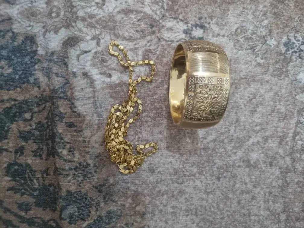 طلای کارکرده|جواهرات|کرج, باغستان|دیوار
