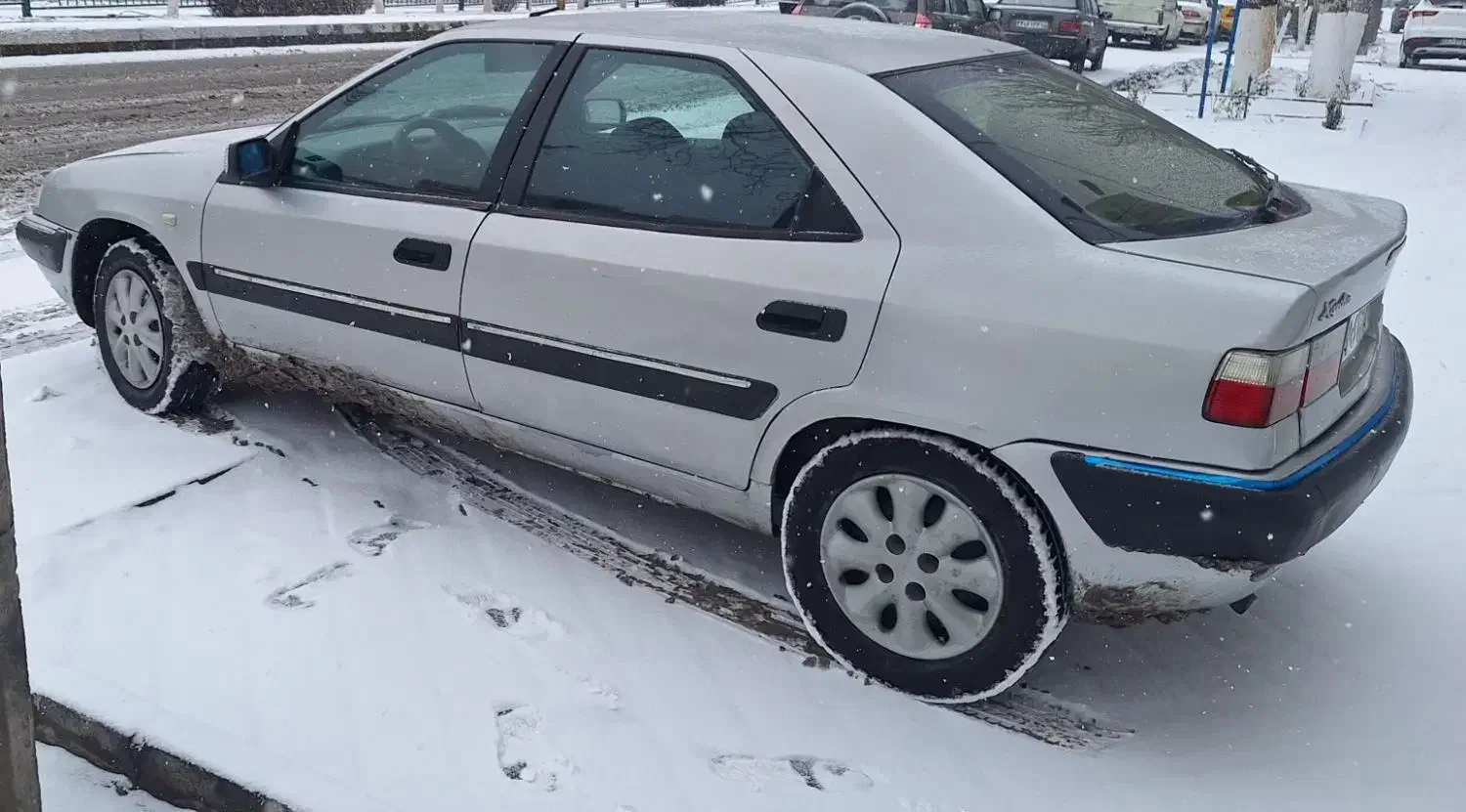 زانتیا ۸۳|خودرو سواری و وانت|تبریز, |دیوار