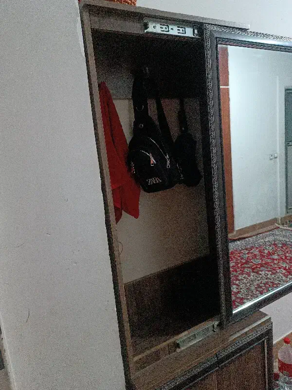 جاکفشی|جاکفشی، کمد، دراور|اقبالیه, |دیوار