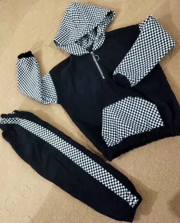 چند لباس  بچگانه|کفش و لباس بچه|اردبیل, |دیوار