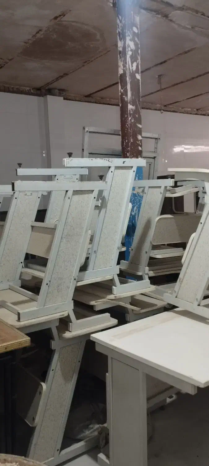 میز اداری کامپیوتر ونهار خوری فروشی|میز تحریر و کامپیوتر|تربتحیدریه, شهرک ولیعصر|دیوار