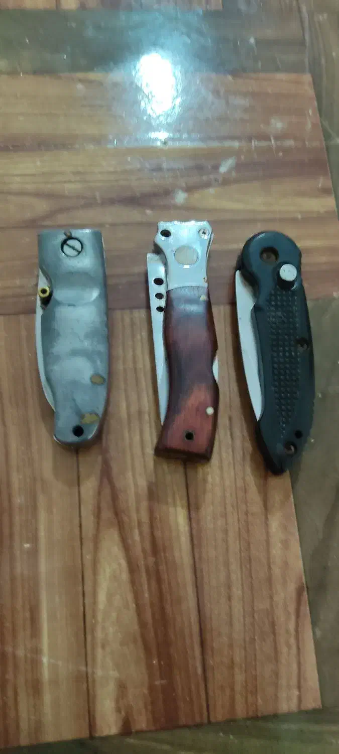 سه عدد چاقوی جیبی|کوهنوردی و کمپینگ|رشت, حمیدیان|دیوار