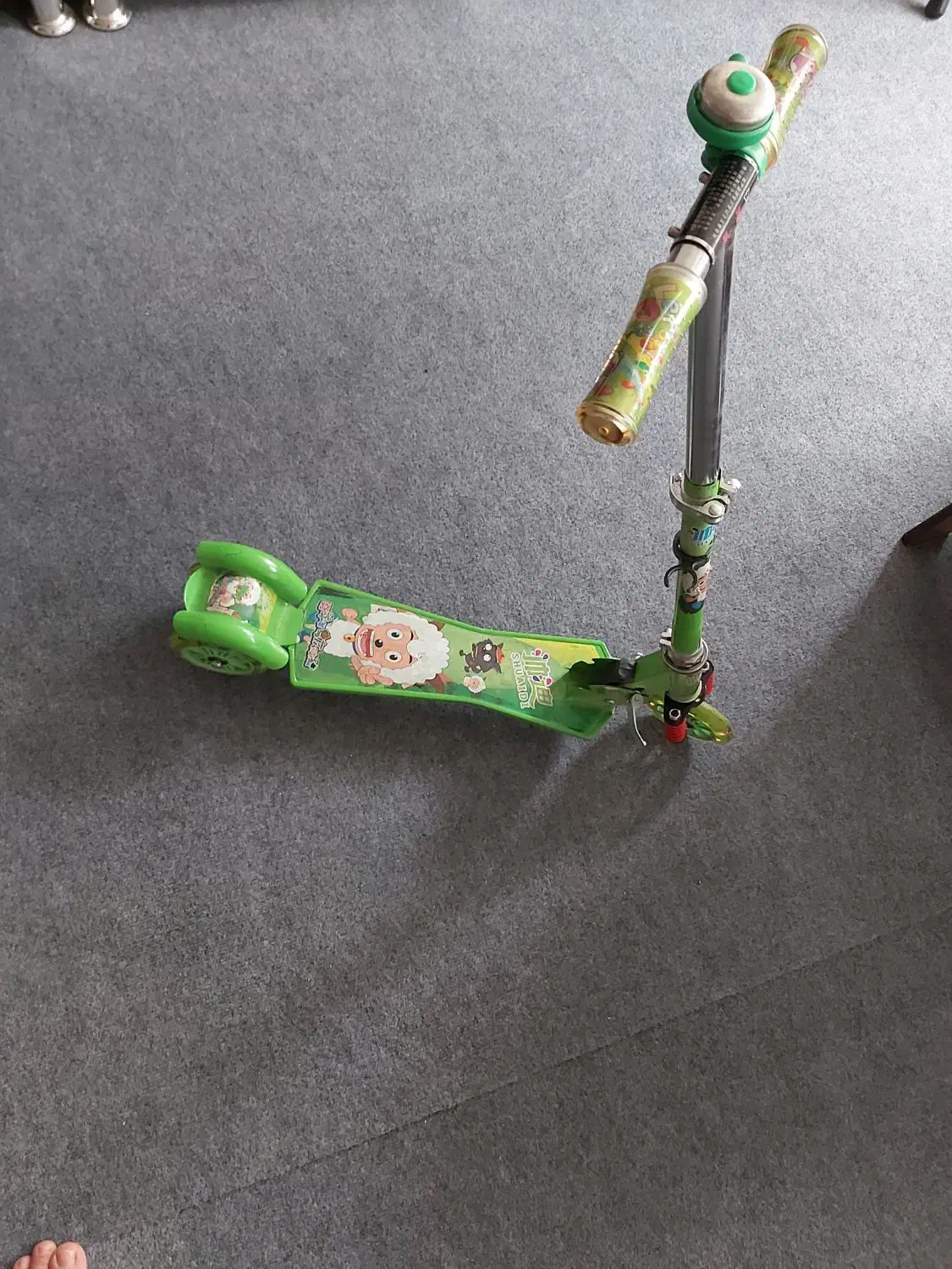 اسکوتر جنس خارجی|دوچرخه، اسکیت، اسکوتر|فردیس, شهرک شهید حسینی|دیوار