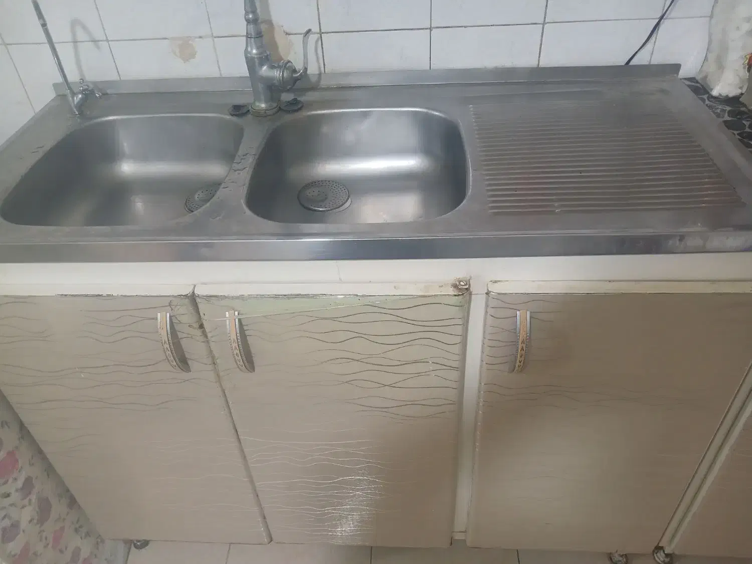 کابیت فلزی سالم بدون پوسیدگی|مصالح و تجهیزات ساختمان|پاکدشت, پاکدشت (مامازند)|دیوار