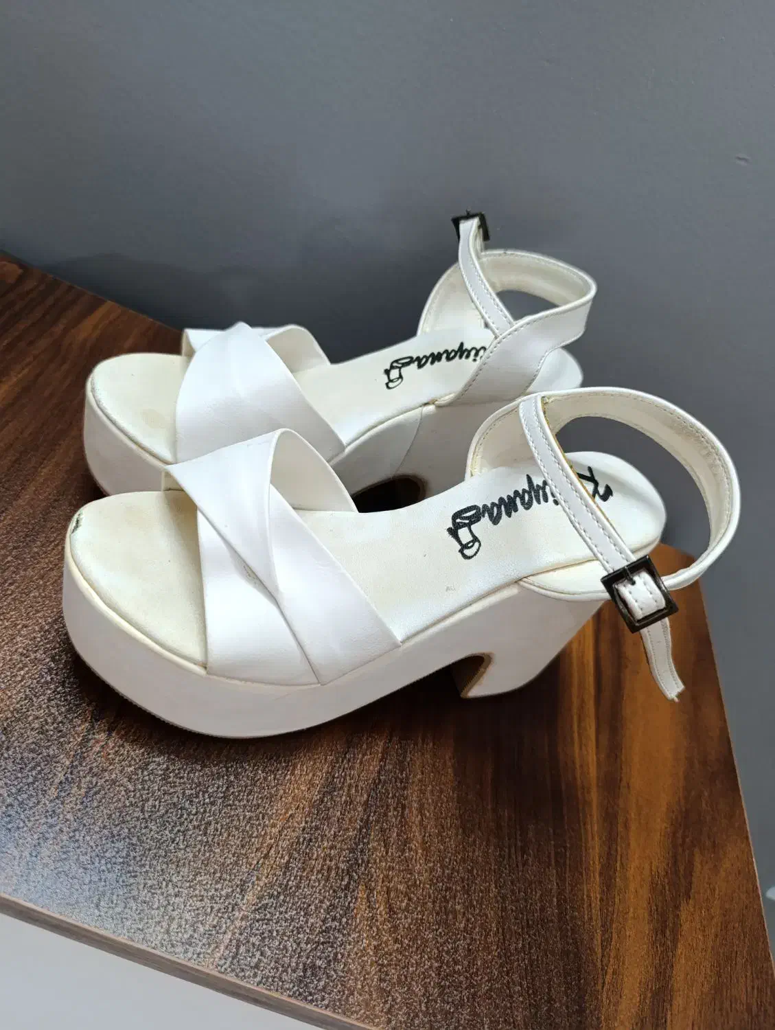 کفش مجلسی|کیف، کفش، کمربند|پاکدشت, پاکدشت (مامازند)|دیوار