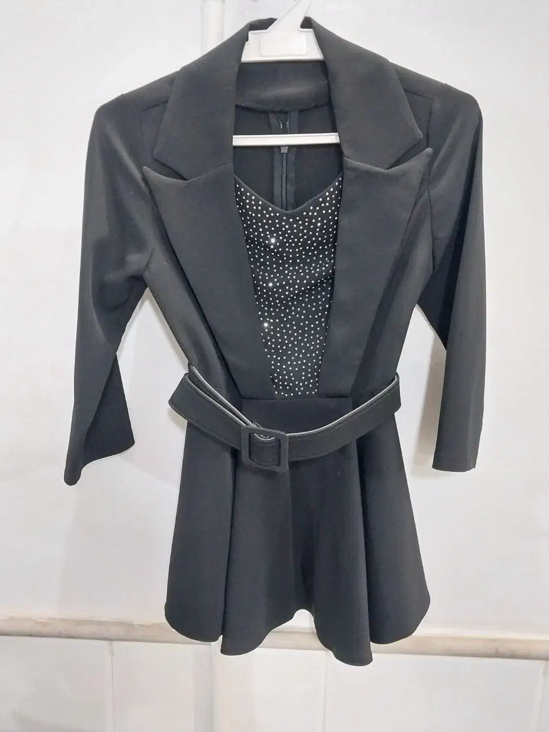 مانتو شلوار|لباس|نیشابور, بنیاد شهید|دیوار