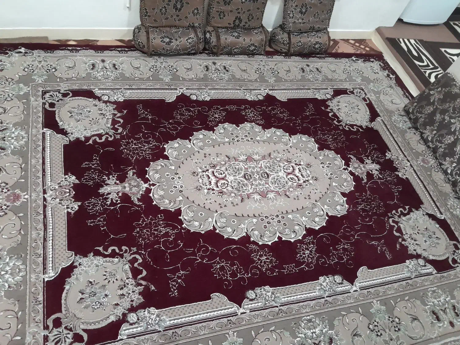 قالی ۱۲ متری|فرش|ایذه, |دیوار