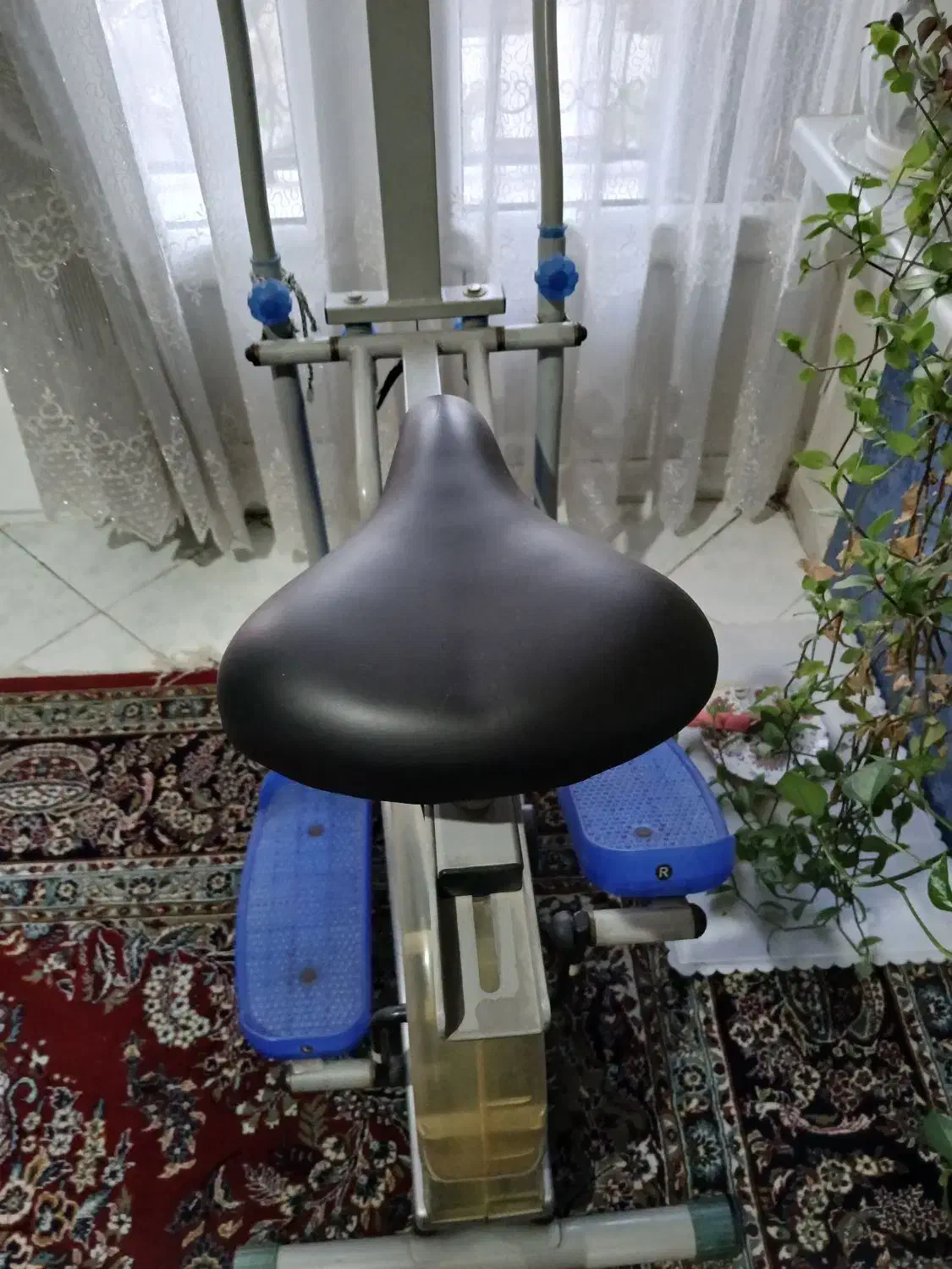 دوچرخه ثابت (اسکی فضایی)|تجهیزات ورزشی|اندیشه, اندیشه فاز ۵|دیوار