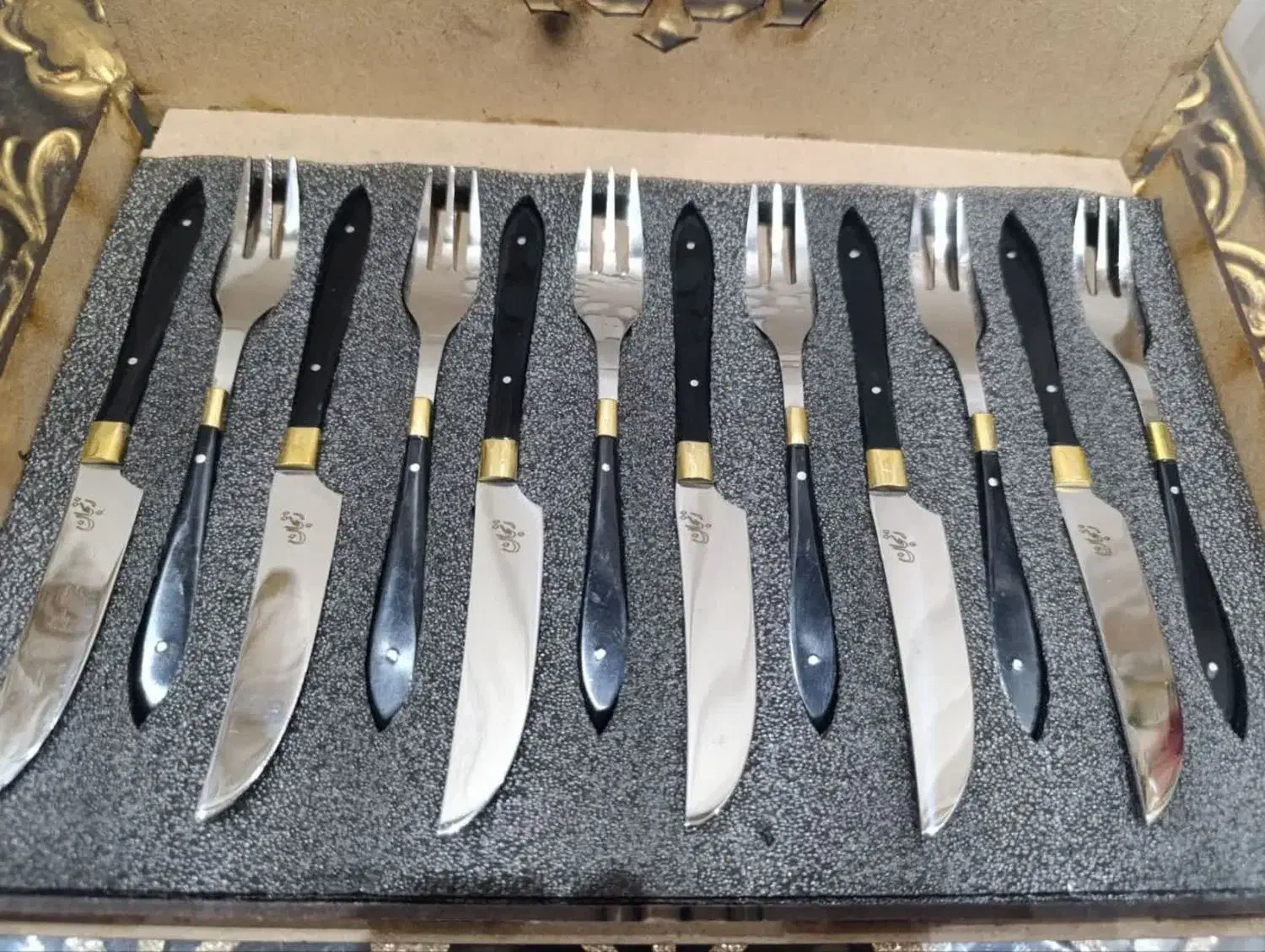 کارد چنگال دستساز و چاقو بابیست سال ضمانت زیر قیمت|حراج|خوی, |دیوار