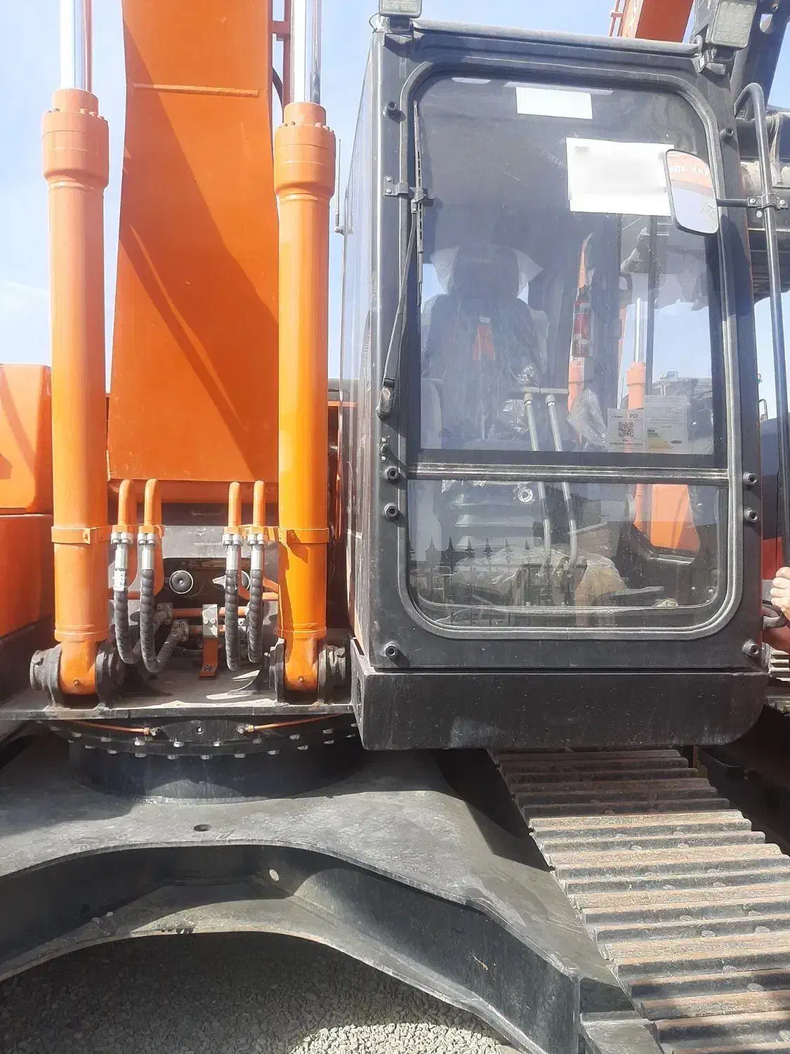 بیل ۲۲۰ زنجیری صفر کیلومتر|خودرو سنگین|شیراز, کلاهدوز|دیوار