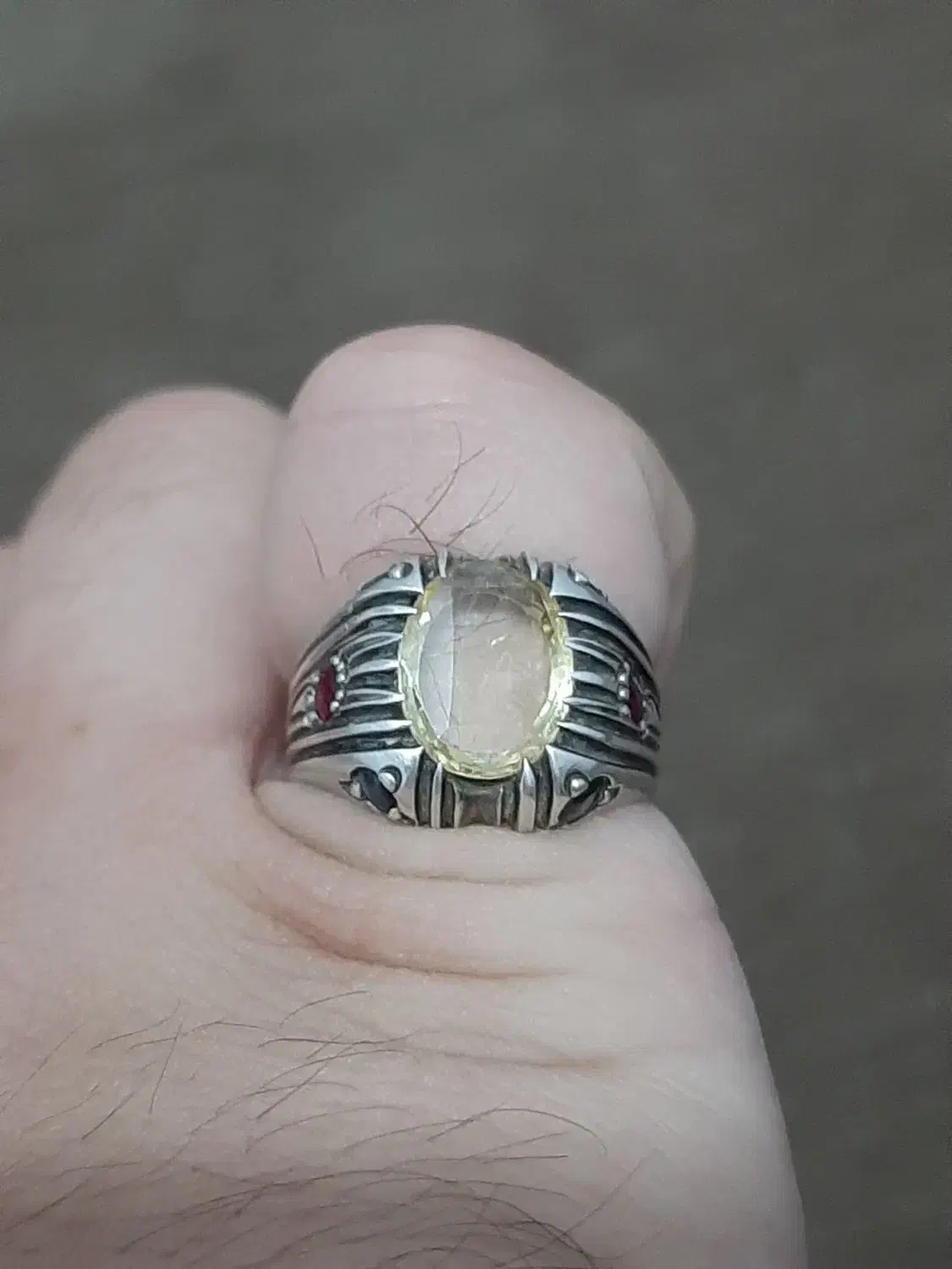 یاقوت زرد آنهیت|جواهرات|باقرشهر, |دیوار