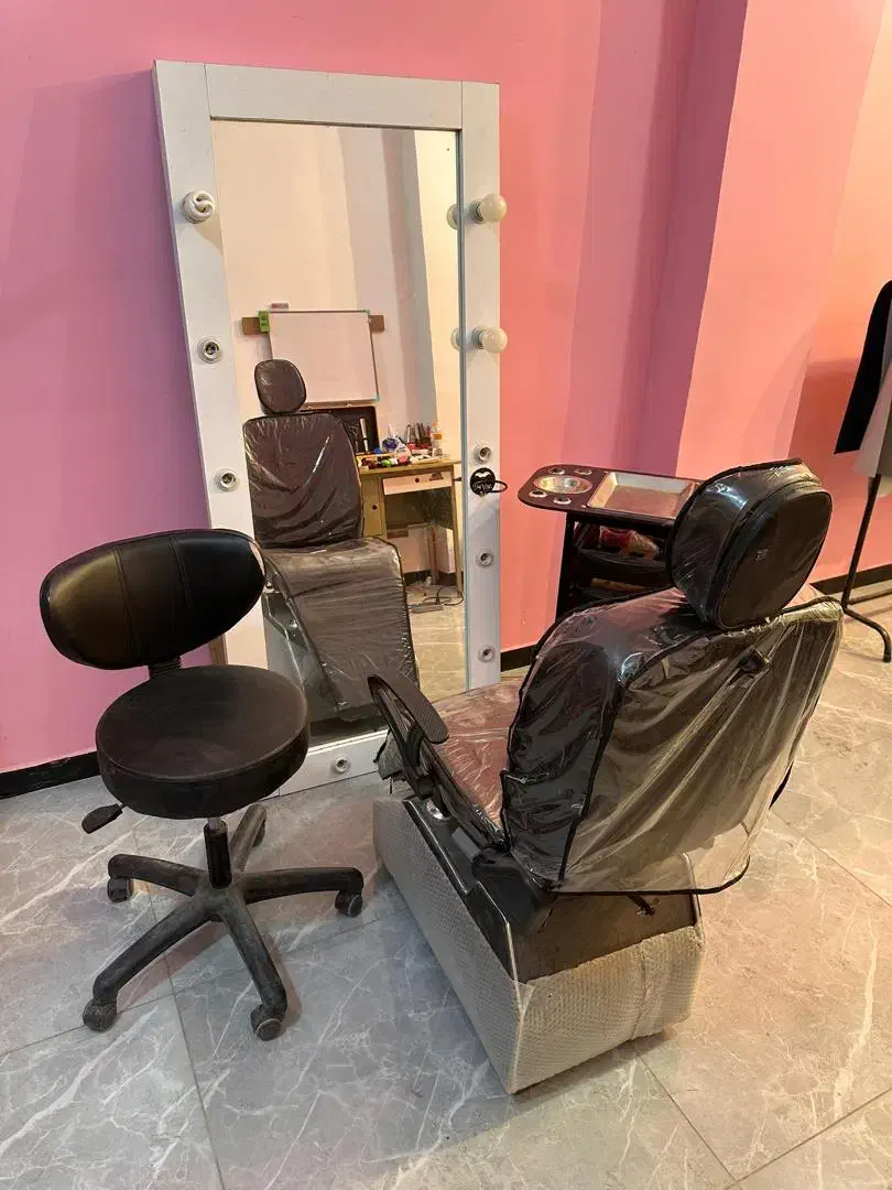 وسایل سالن|آرایشگاه و سالن‌های زیبایی|بهبهان, |دیوار