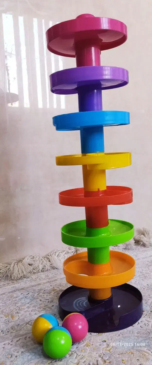 اسباب بازی|اسباب‌بازی بچه|صدرا-فارس, فاز ۱|دیوار