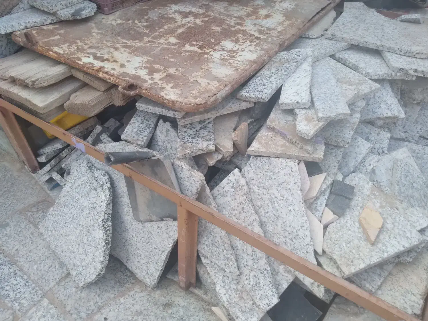 سنگ/سنگ لاشه/سنگ کف/سنگ حیاط/|مصالح و تجهیزات ساختمان|نهبندان, |دیوار