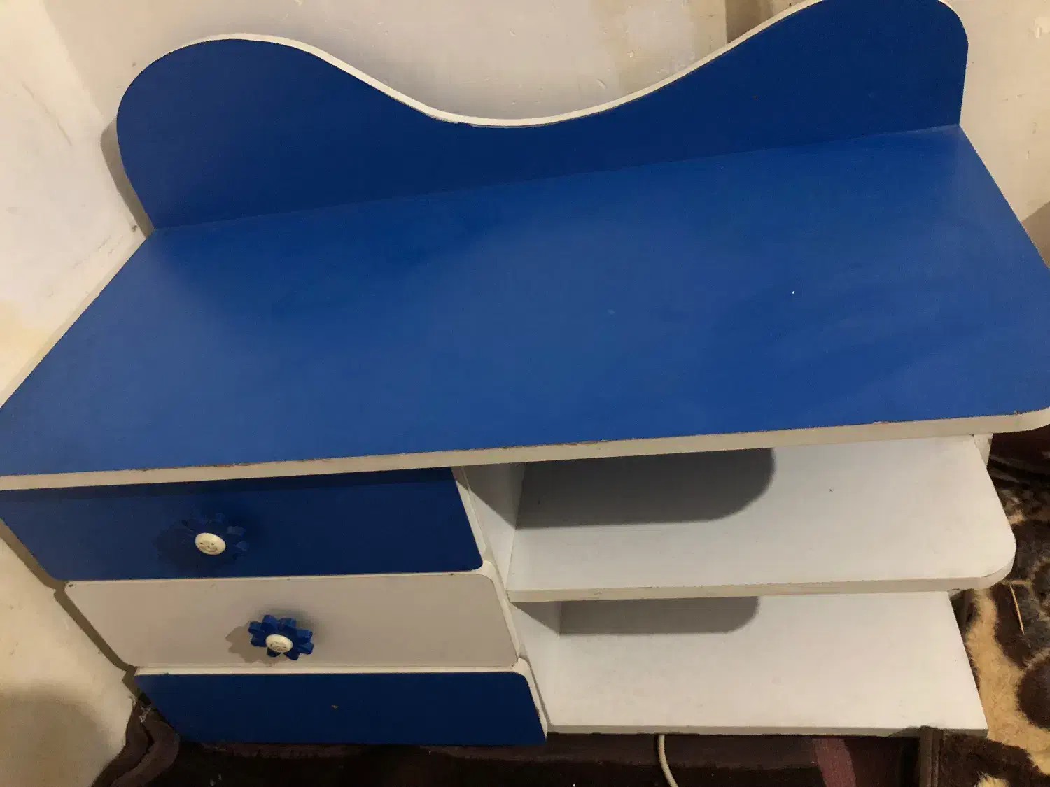 کاملا تمیزو سالم|میز تحریر و کامپیوتر|تبریز, |دیوار