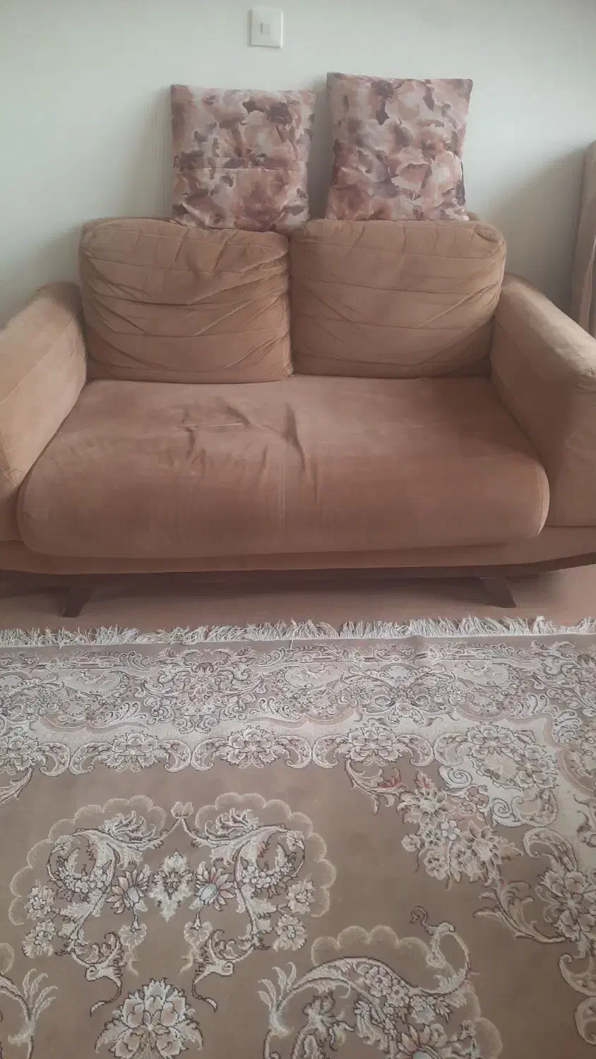 یکدست مبل ۷ نفره|مبلمان خانگی و میز عسلی|سبزوار, توحیدشهر|دیوار