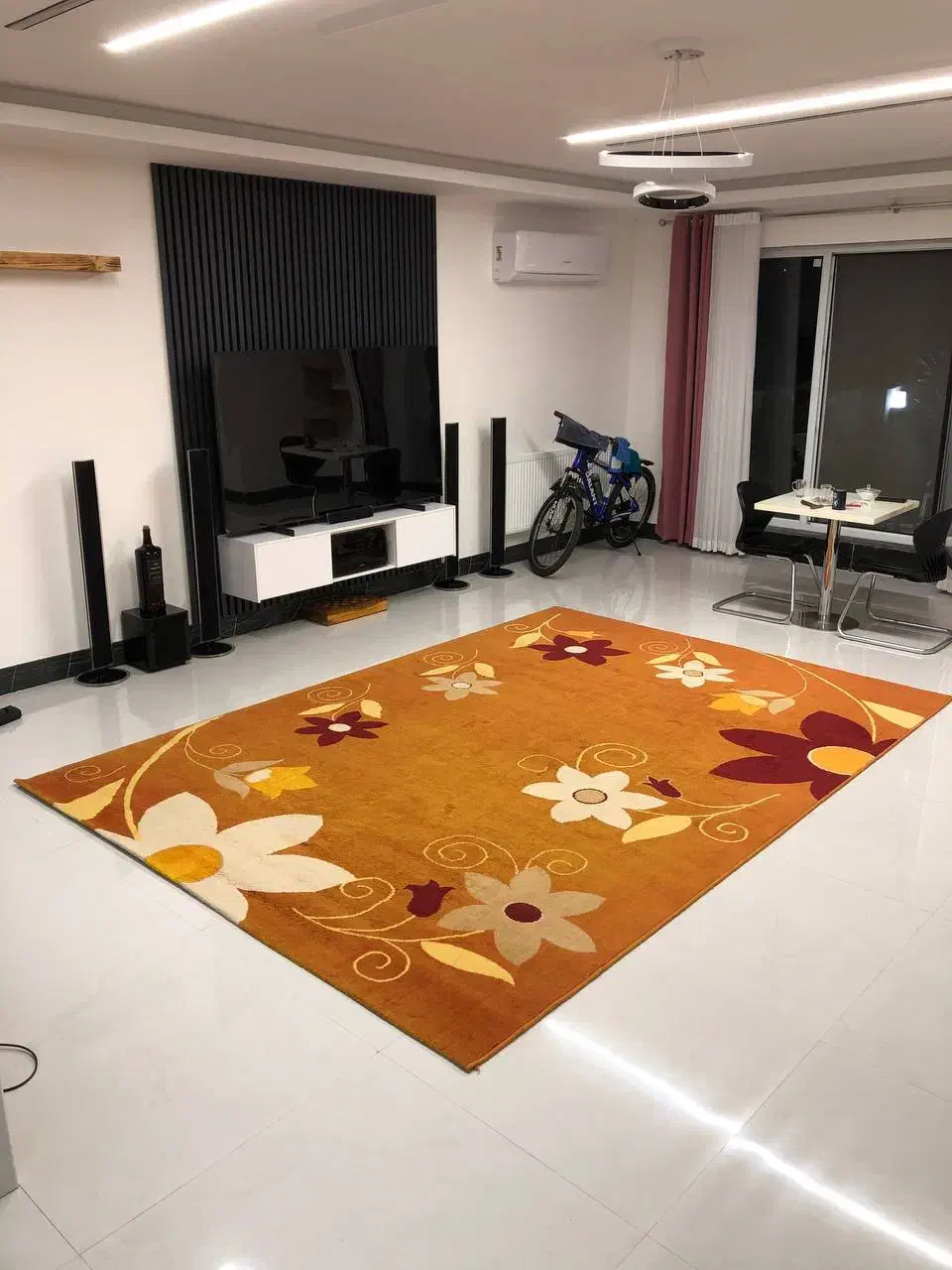 گلیم فرش ۹متری تمیز و سالم|فرش|آمل, |دیوار