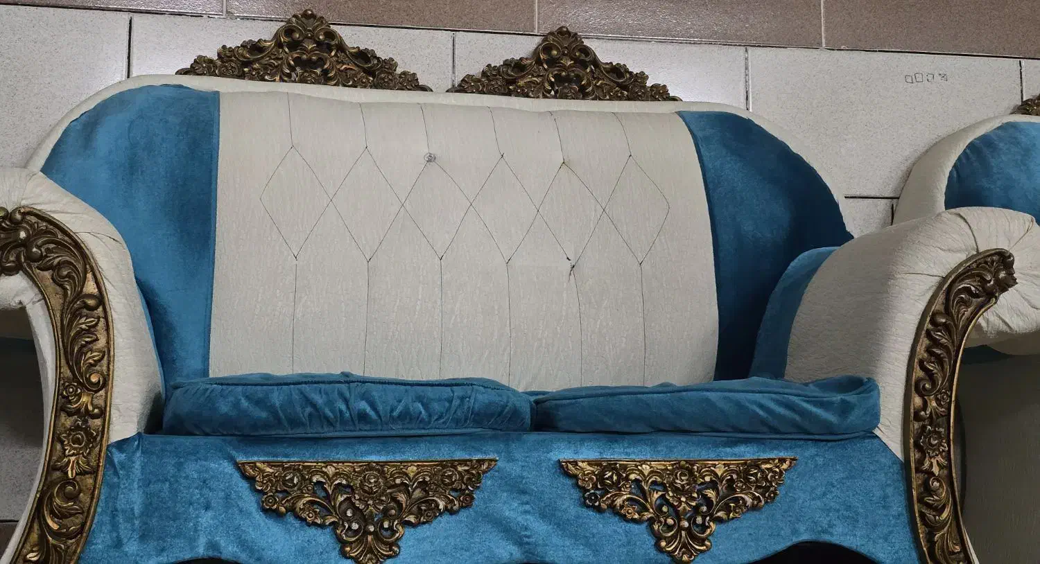 مبل راحتی|مبلمان خانگی و میز عسلی|قم, طلاب غیر ایرانی|دیوار