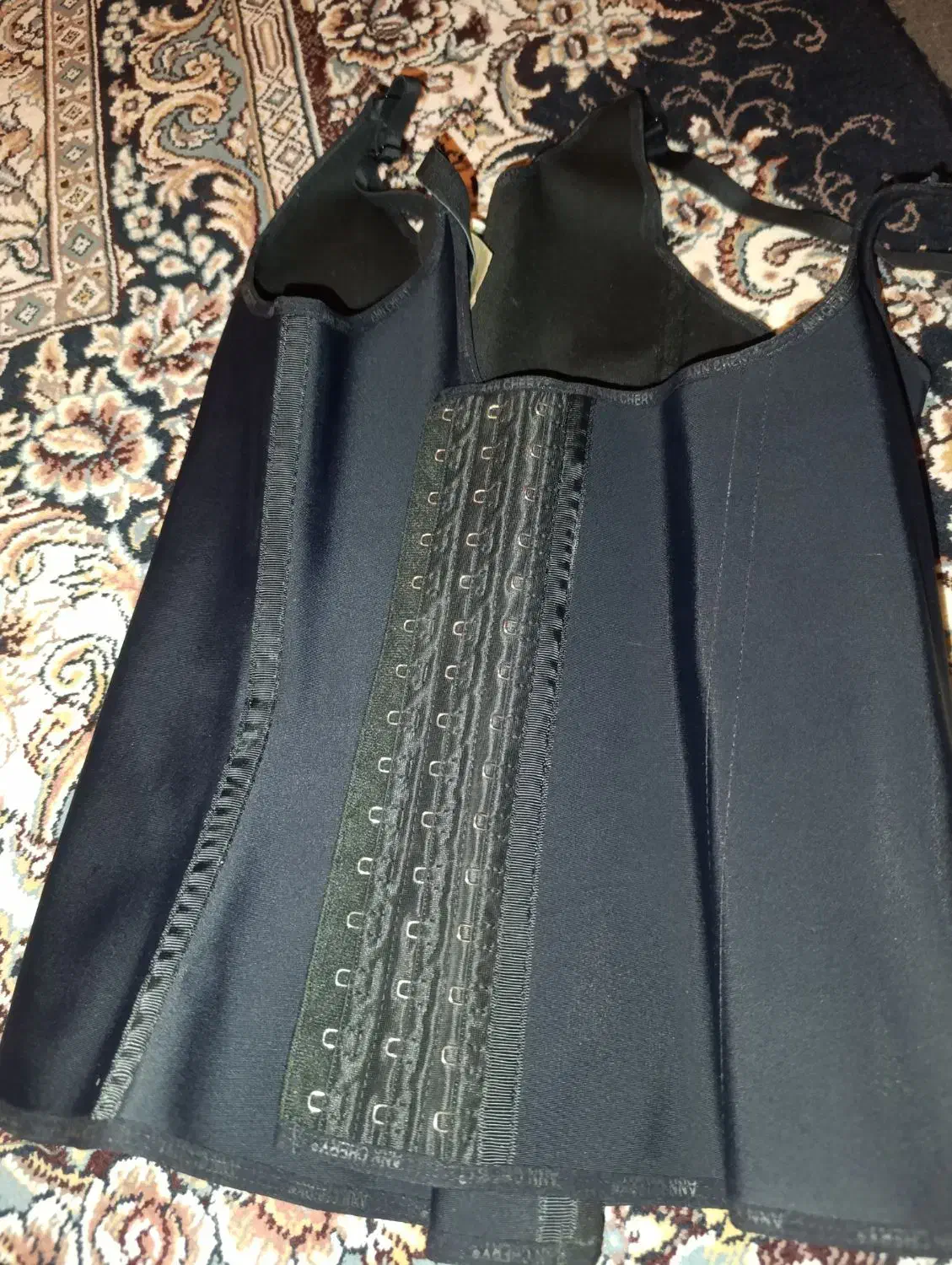 گن ساعت شنی اصل اصل کره|لباس|بهار, |دیوار