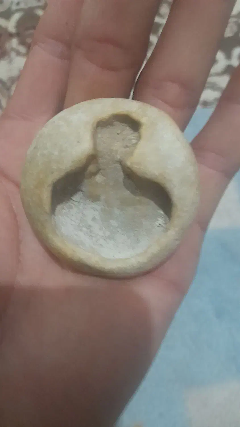 سنگ قدیمی|کلکسیون اشیاء عتیقه|شوشتر, |دیوار