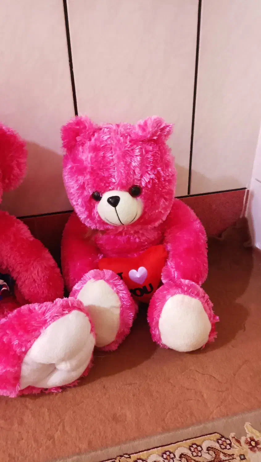 عروسک|اسباب‌‌بازی|فلاورجان, |دیوار