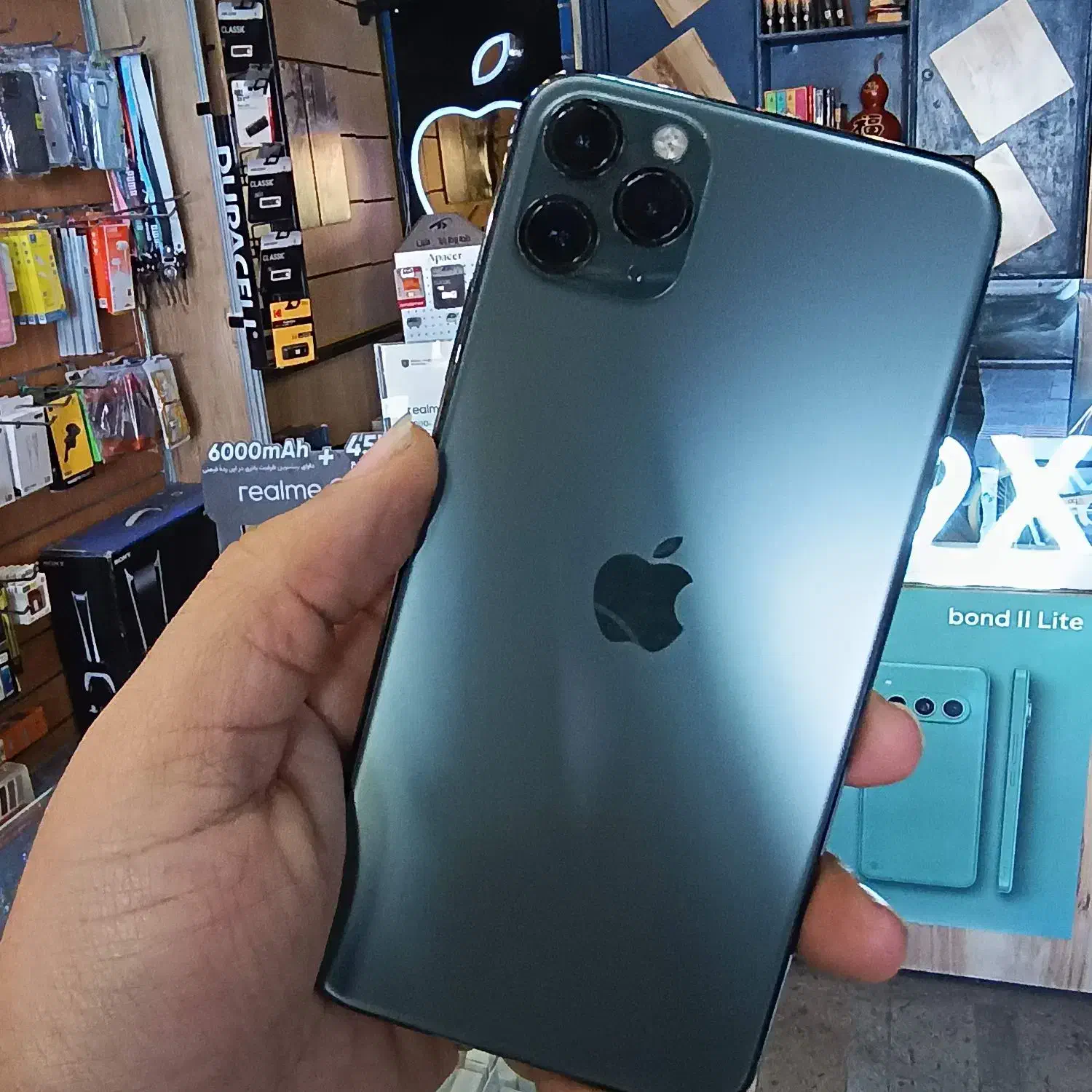 iphone 11 pro max در حد نو 64 گیگ|موبایل|شیراز, فخرآباد (دروازه کازرون)|دیوار