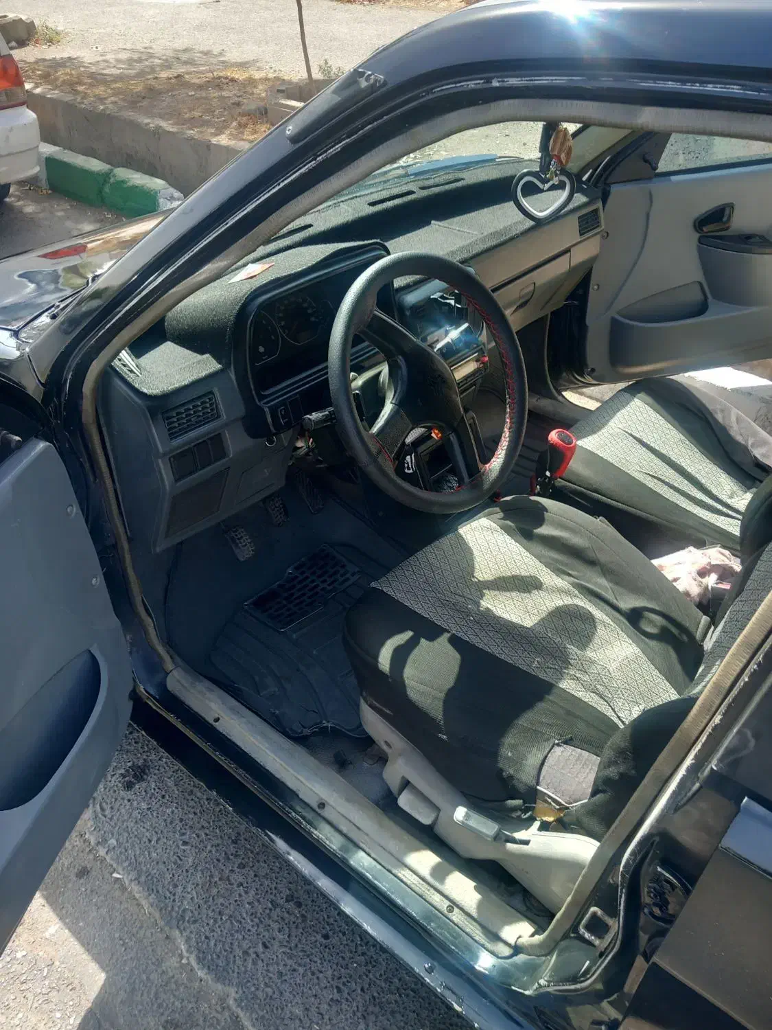 پراید۸۴انژکتور|خودرو سواری و وانت|هشتگرد, شهرک راه آهن|دیوار