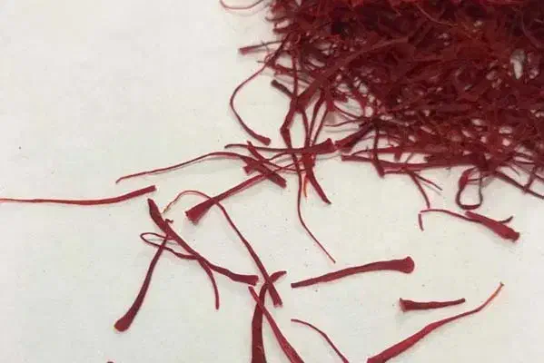 زعفران|خوردنی و آشامیدنی|بروجرد, |دیوار