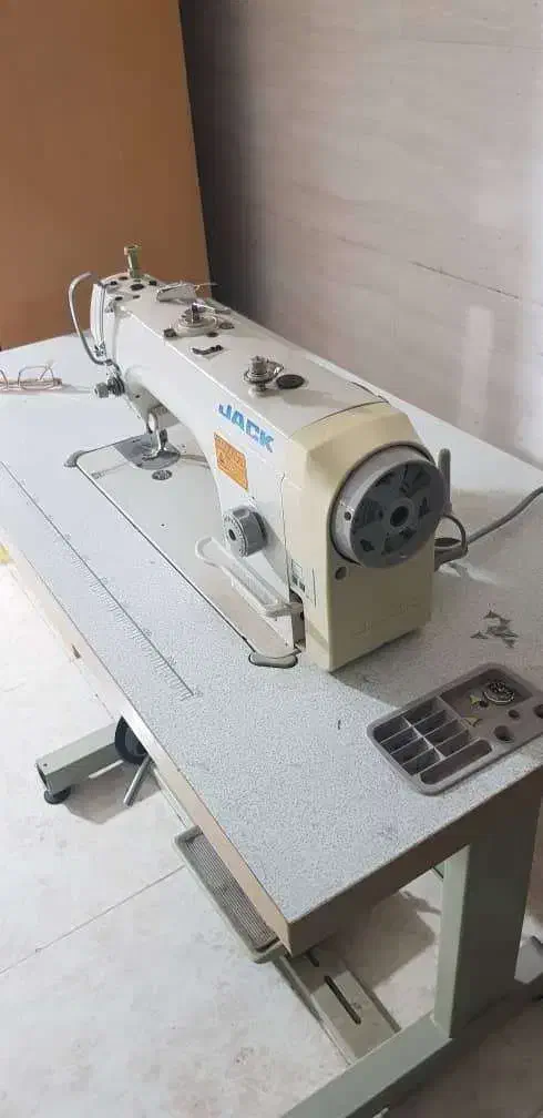 فروش چرخ خیاطی راسته دوز|چرخ خیاطی و ریسندگی|فیروزآباد (فارس), |دیوار