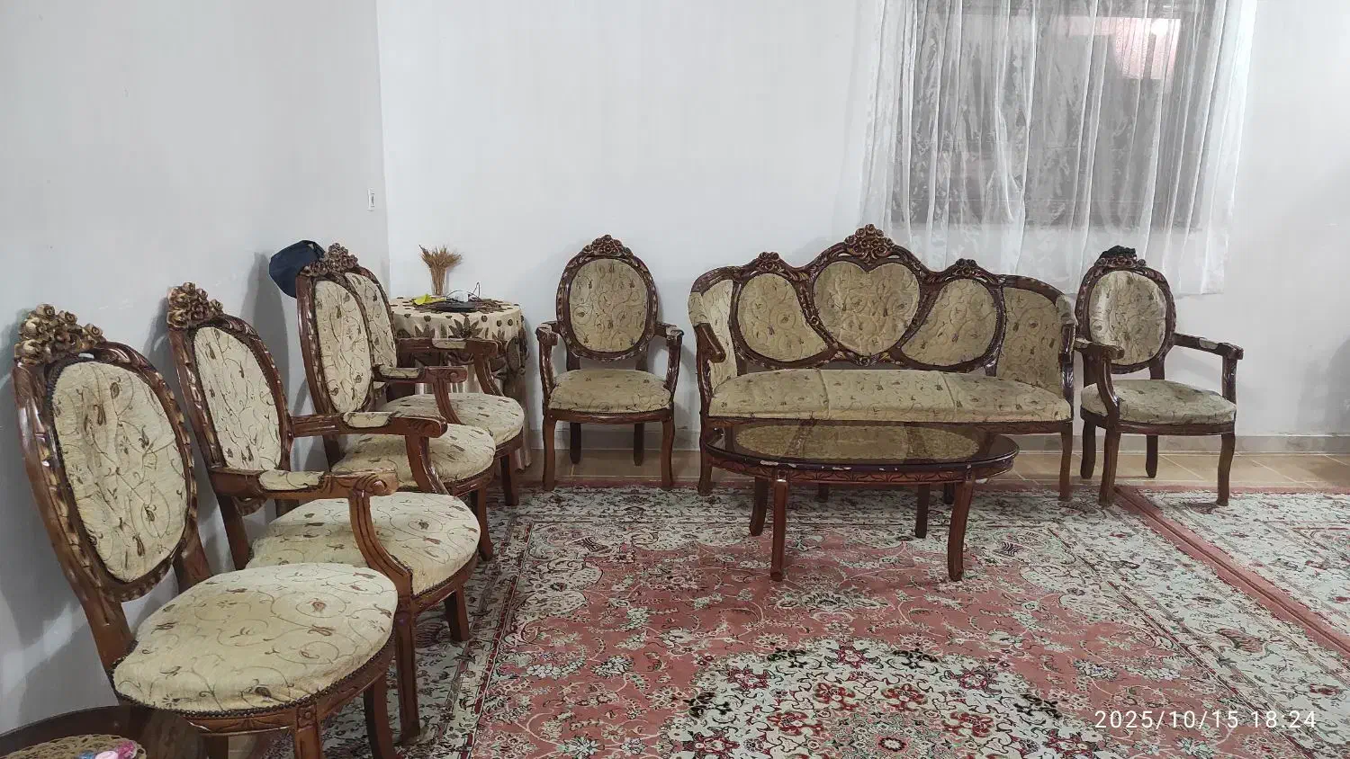 مبلمان چوب راش|مبلمان خانگی و میز عسلی|رشت, بازار|دیوار