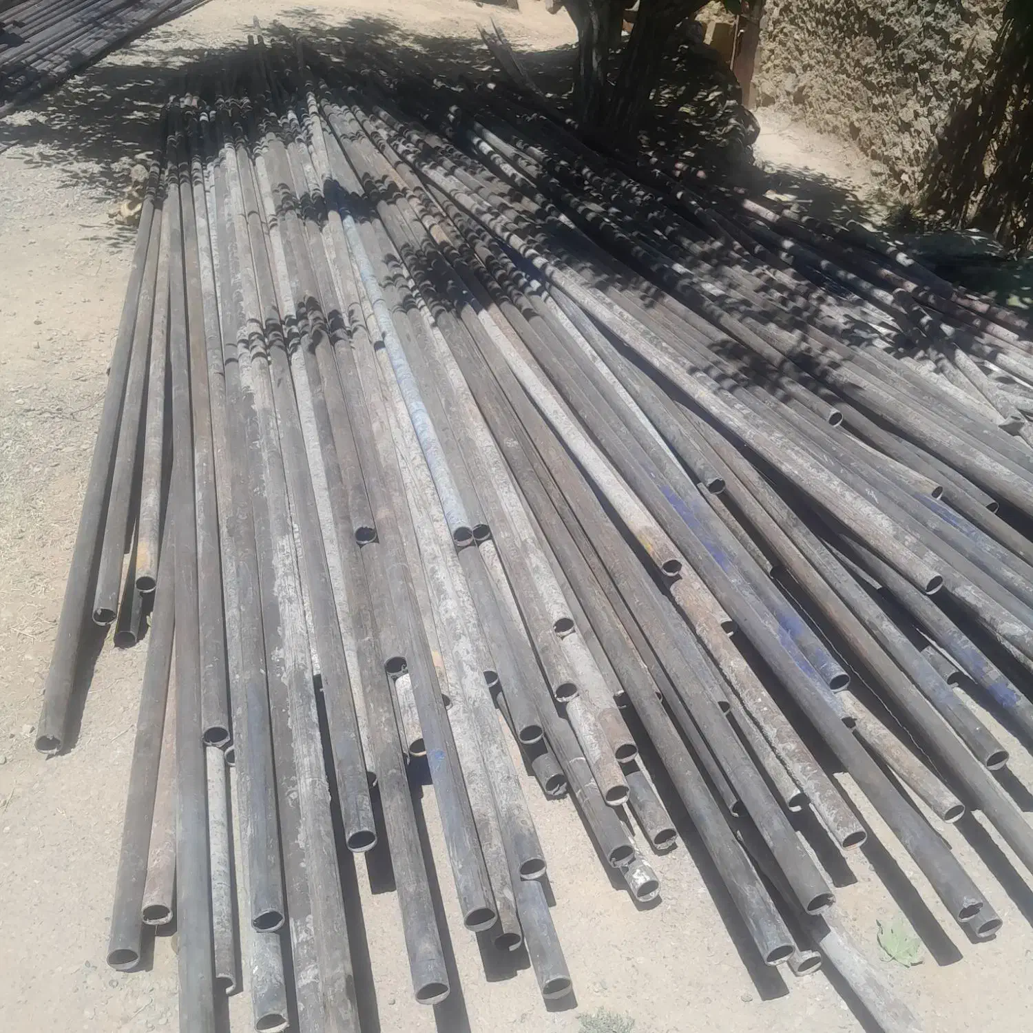 خریدفروش آهن وآلومینیوم نو وکارکرده..|عمده‌فروشی|پاتاوه, |دیوار