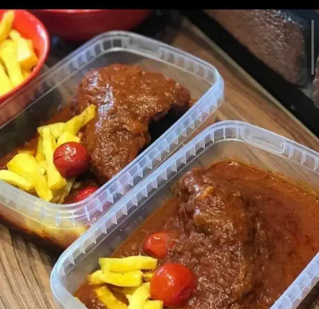 ظرف با درب بسته بندی خرما و....|ظروف نگهدارنده، پلاستیکی، یک‌بارمصرف|اهواز, فاز ۱ پادادشهر|دیوار