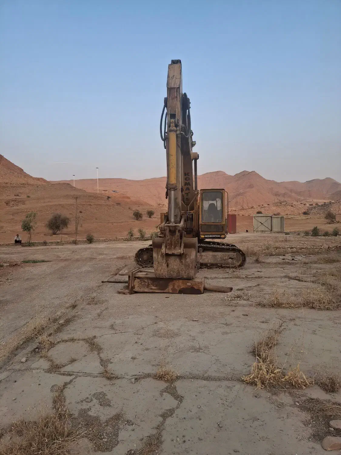 بیل مکانیکی کوماتسو 200 خط 2مدل 1998|ماشین‌آلات صنعتی|مسجد سلیمان, |دیوار