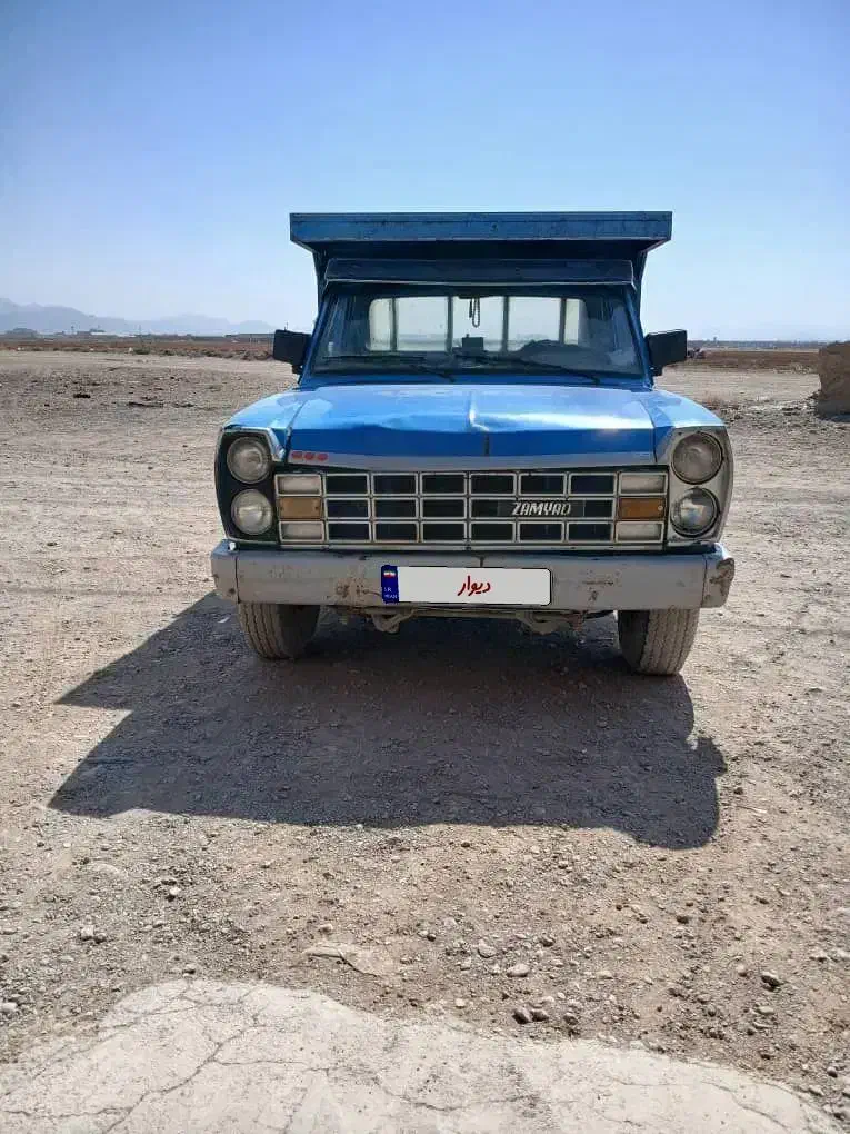 نیسان مدل ۸۵|خودرو سواری و وانت|آباده, |دیوار