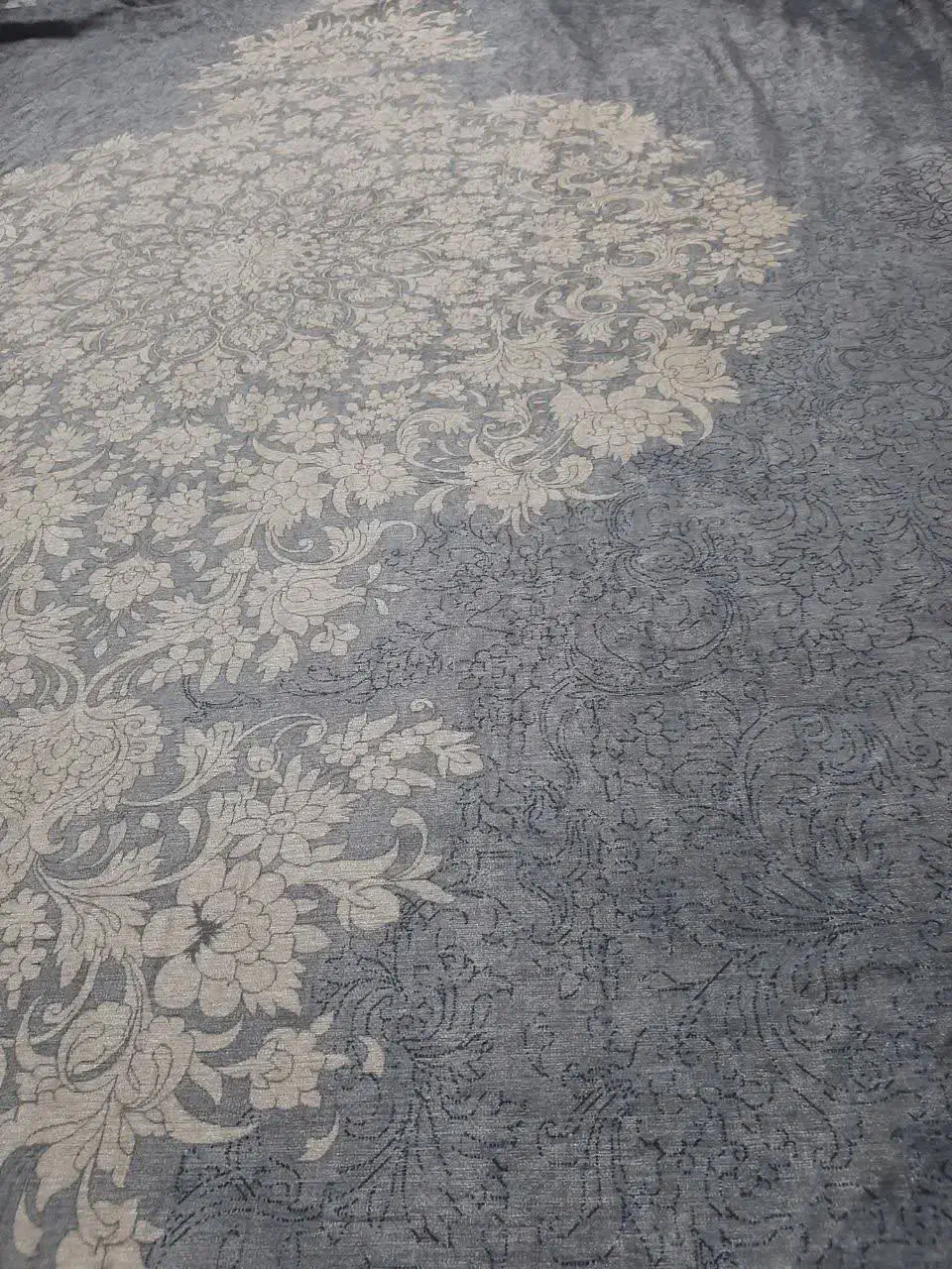 روفرشی مخمل کشدار|روفرشی|قم, زنبیل آباد|دیوار