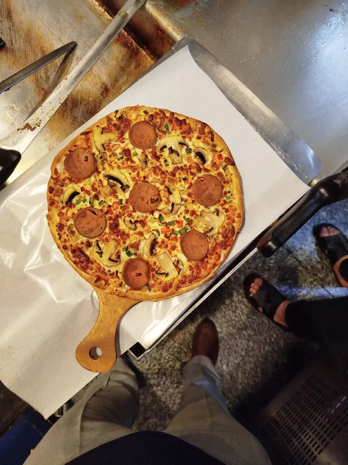 پیک نیم وقت رستوران|استخدام خدمات فروشگاه و رستوران|تهران, سعادت‌آباد|دیوار