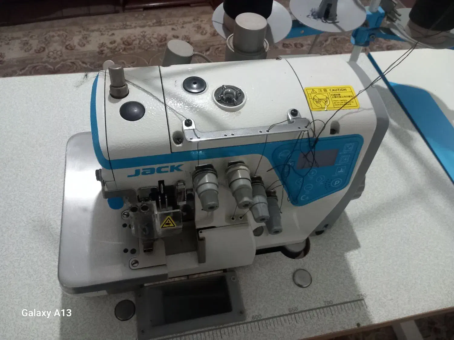 چرخ خیاطی جک a5 و سردوزc4 اتوماتیک|چرخ خیاطی و ریسندگی|کرج, حسن آباد|دیوار