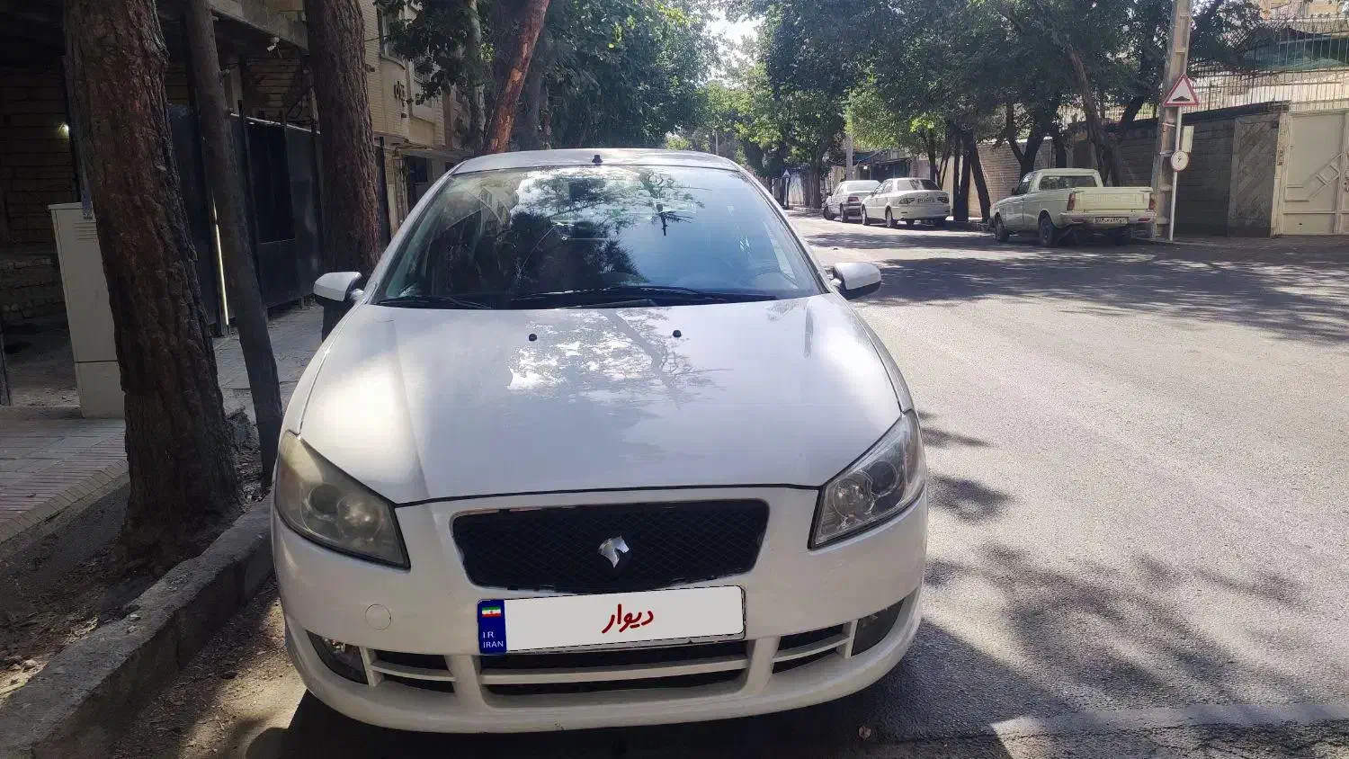 فروش رانا مدل۹۴ تمیز و خانگی|خودرو سواری و وانت|اصفهان, رسالت|دیوار