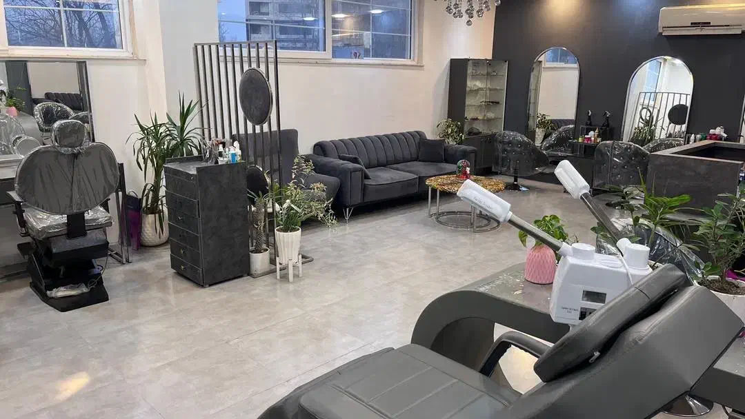 رهن اجاره واحد تجاری ۶۲ متری|اجارهٔ دفتر کار، اتاق اداری، مطب|صومعهسرا, |دیوار