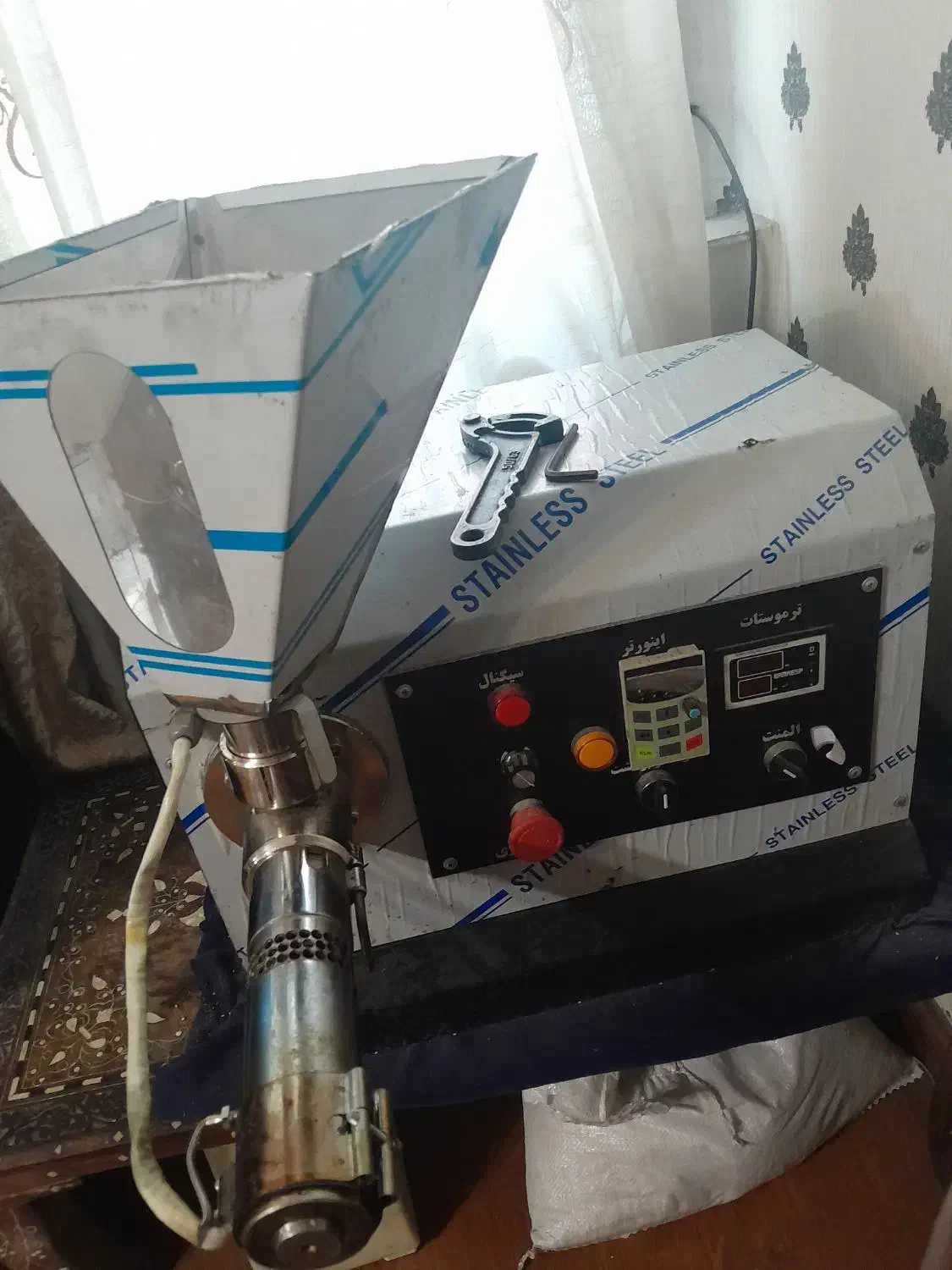 دستگاه روغن گیری|ماشین‌آلات صنعتی|تهران, ده‌ونک|دیوار