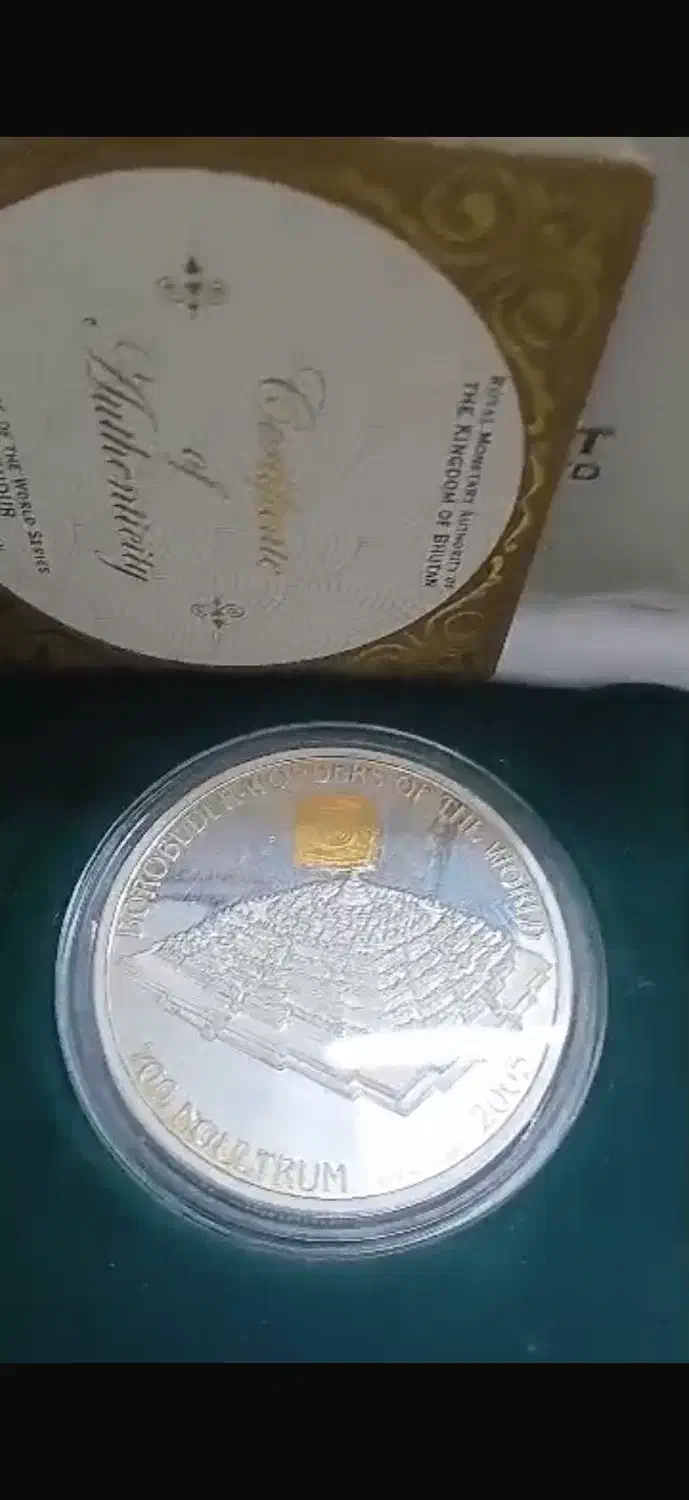 سکه نقره ۹۹۹۹ و طلای ۹۹۹۹|کلکسیون سکه، تمبر، اسکناس|قم, شهرک قدس|دیوار