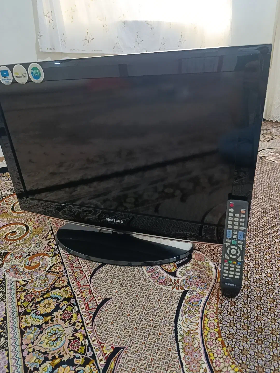 تلویزیون ال سی دی سامسونگ 32انیچ اصل کره|تلویزیون و پروژکتور|اردبیل, |دیوار