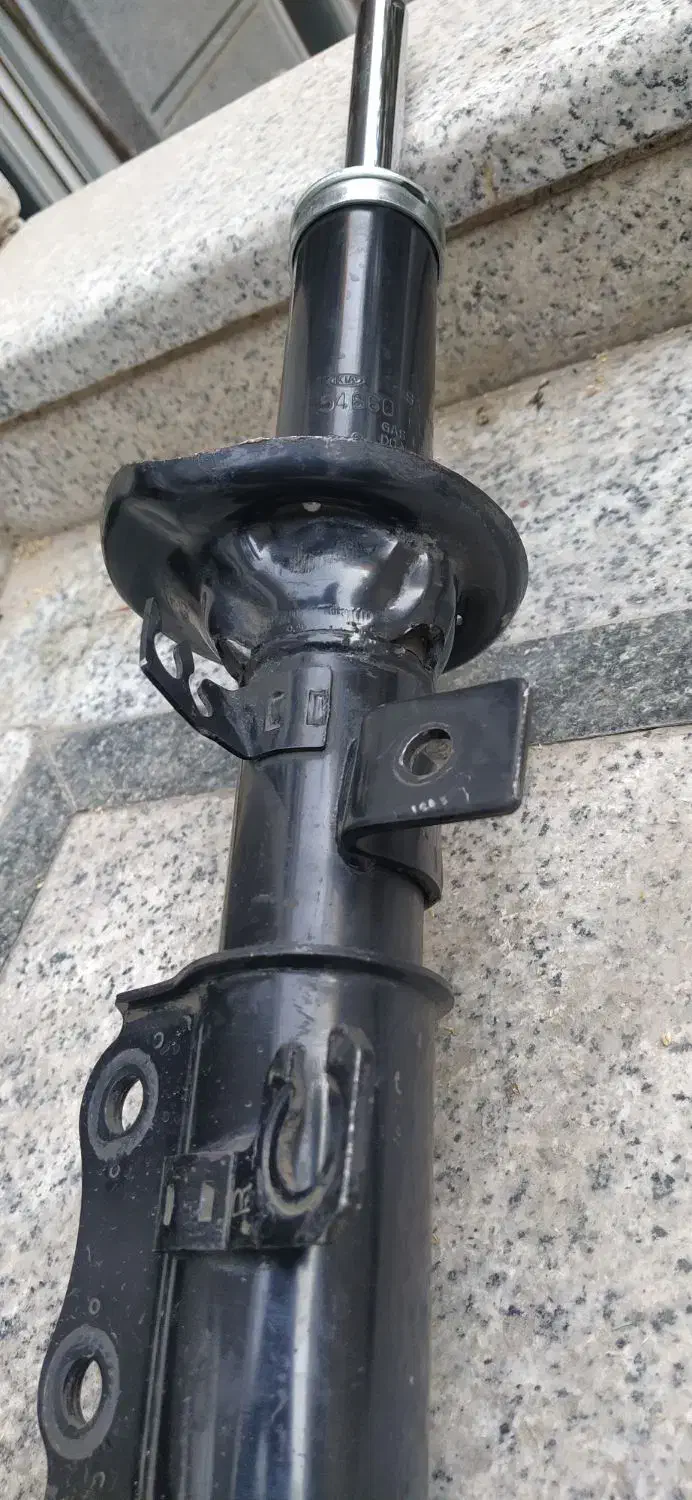 کمک فنر ریو اصلی کیا|قطعات یدکی و لوازم جانبی|قم, هنرستان|دیوار