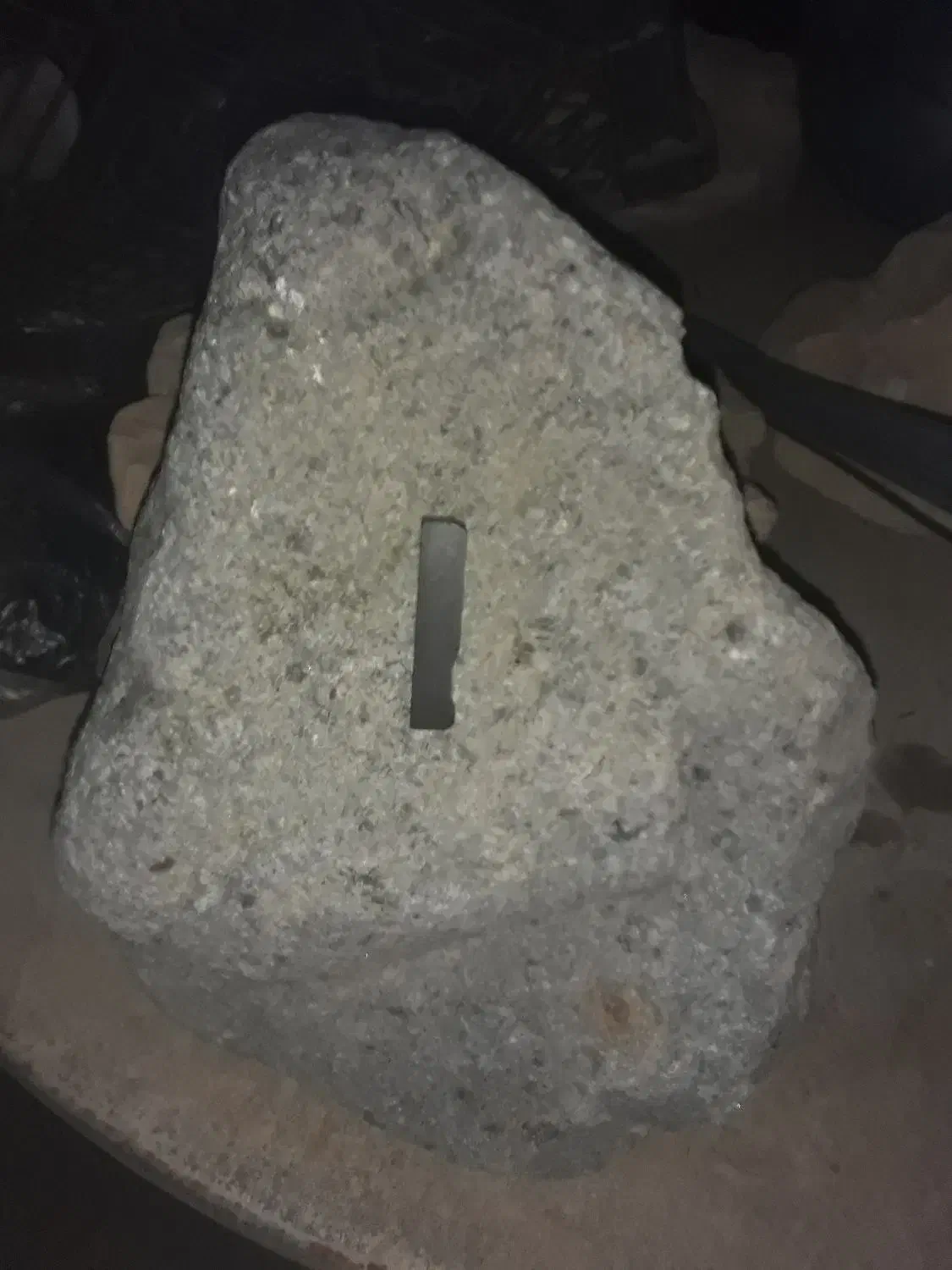 سنگ جذب آهنربا مشکوک قیمتی|جواهرات|بندرعباس, |دیوار