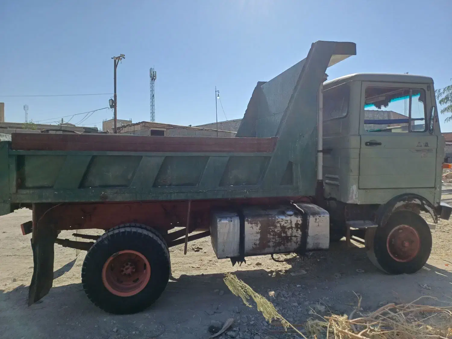 فروش خاور۶۰۸|خودرو سنگین|کهنوج, |دیوار