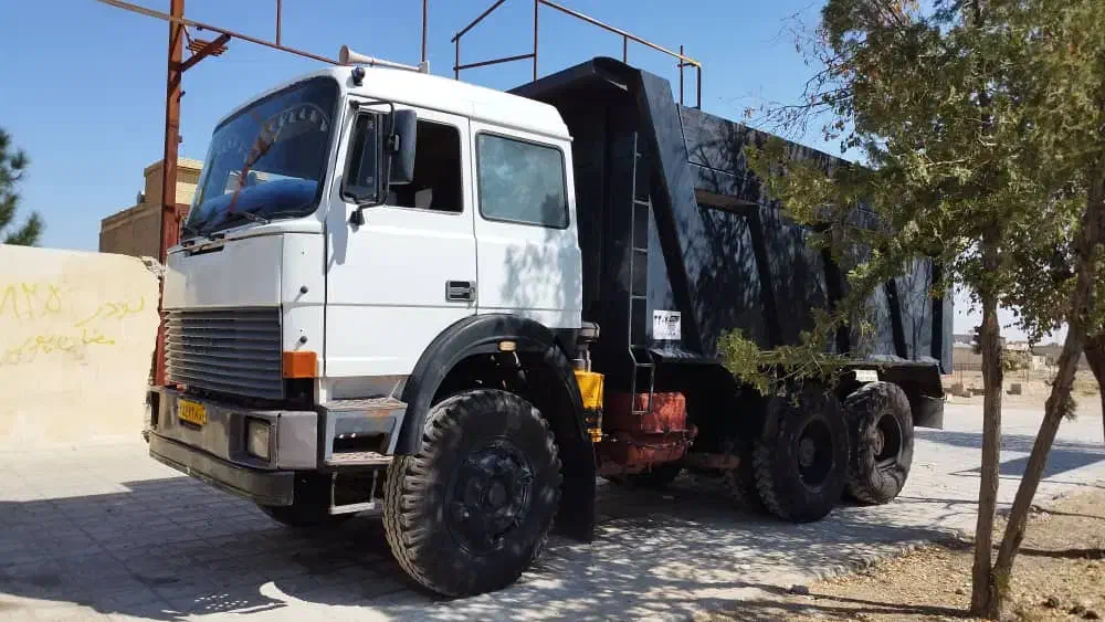 دهچرخ کمپرسی ایویکو۳۳۰|خودرو سنگین|اصفهان, کوی ولی عصر|دیوار