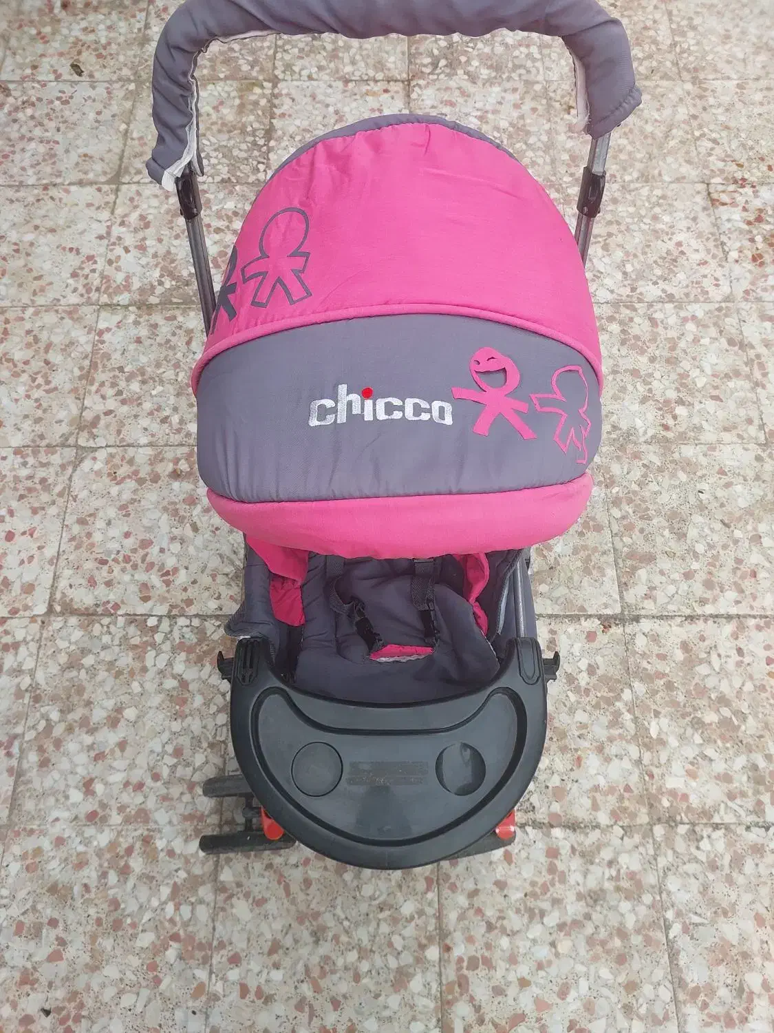 کاسکه و روروئک|کالسکه و لوازم جانبی|رشت, پل تالشان|دیوار